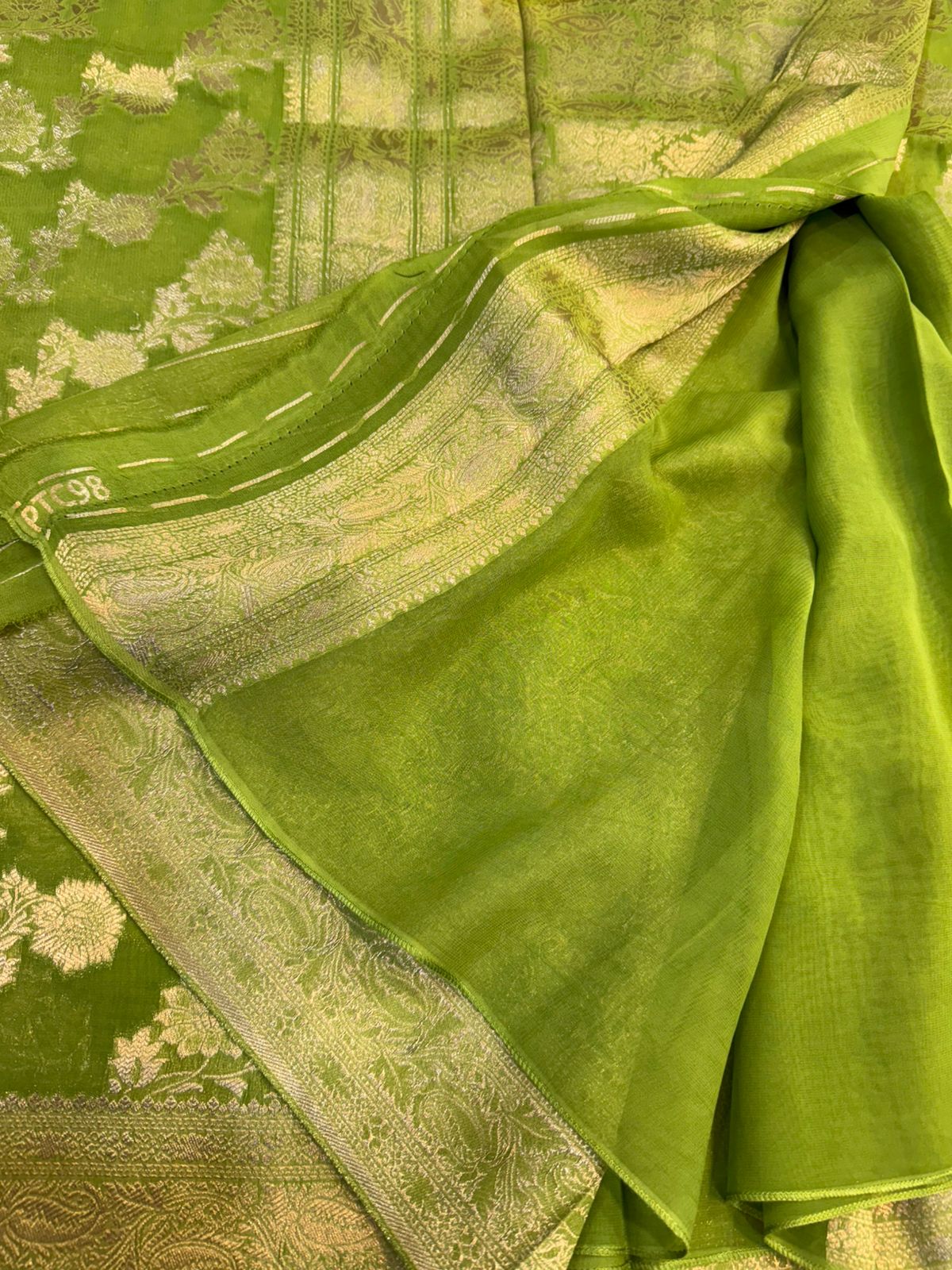 Parrot Green Semi Khaddi Georgette Saree