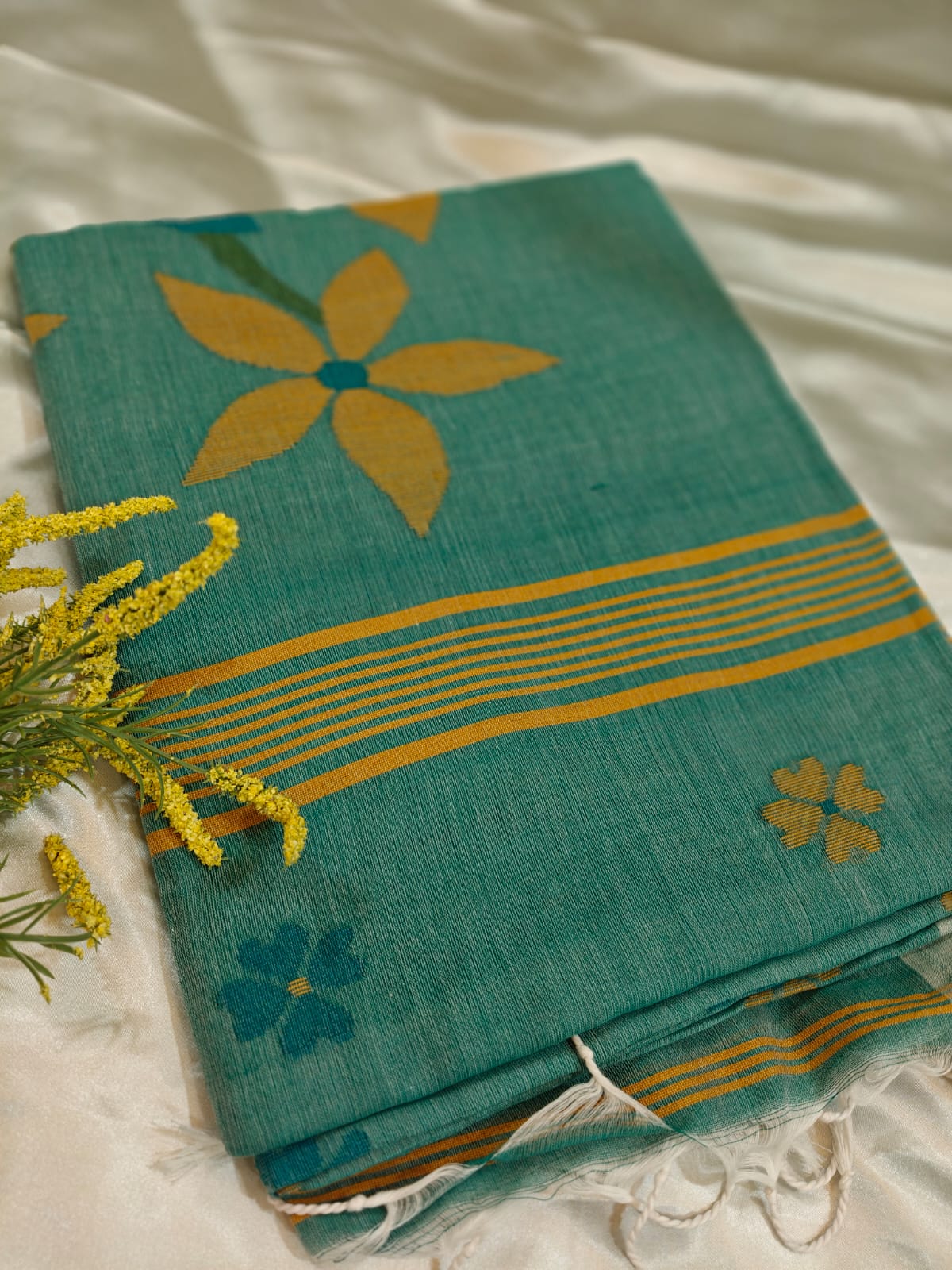 Sea Green Handwoven Jamdani Saree with Floral Motifs
