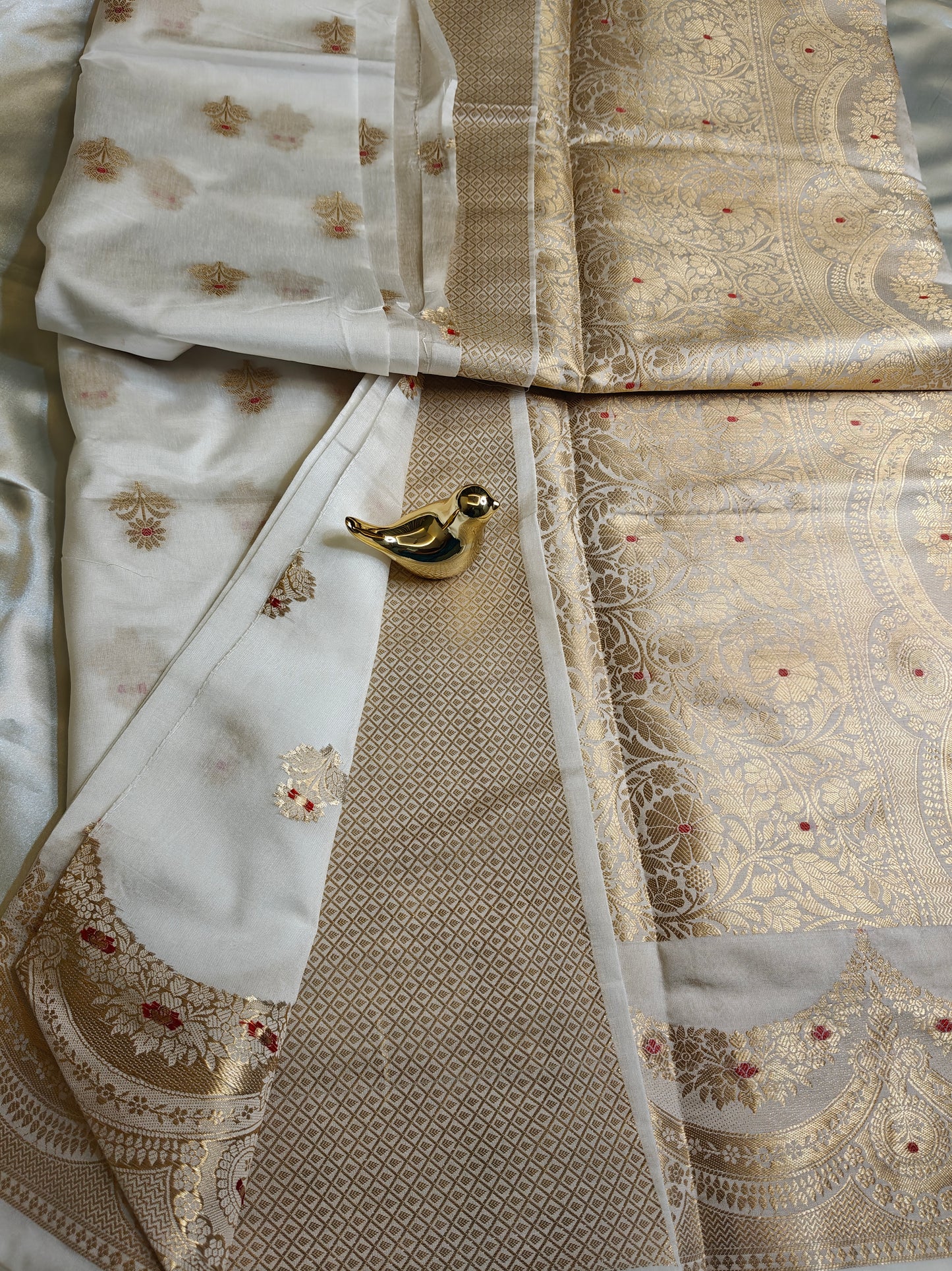 Pearl White Soft Silk Banarasi