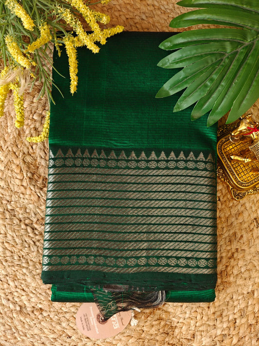 Emerald Green Silver Border Mangalagiri Saree
