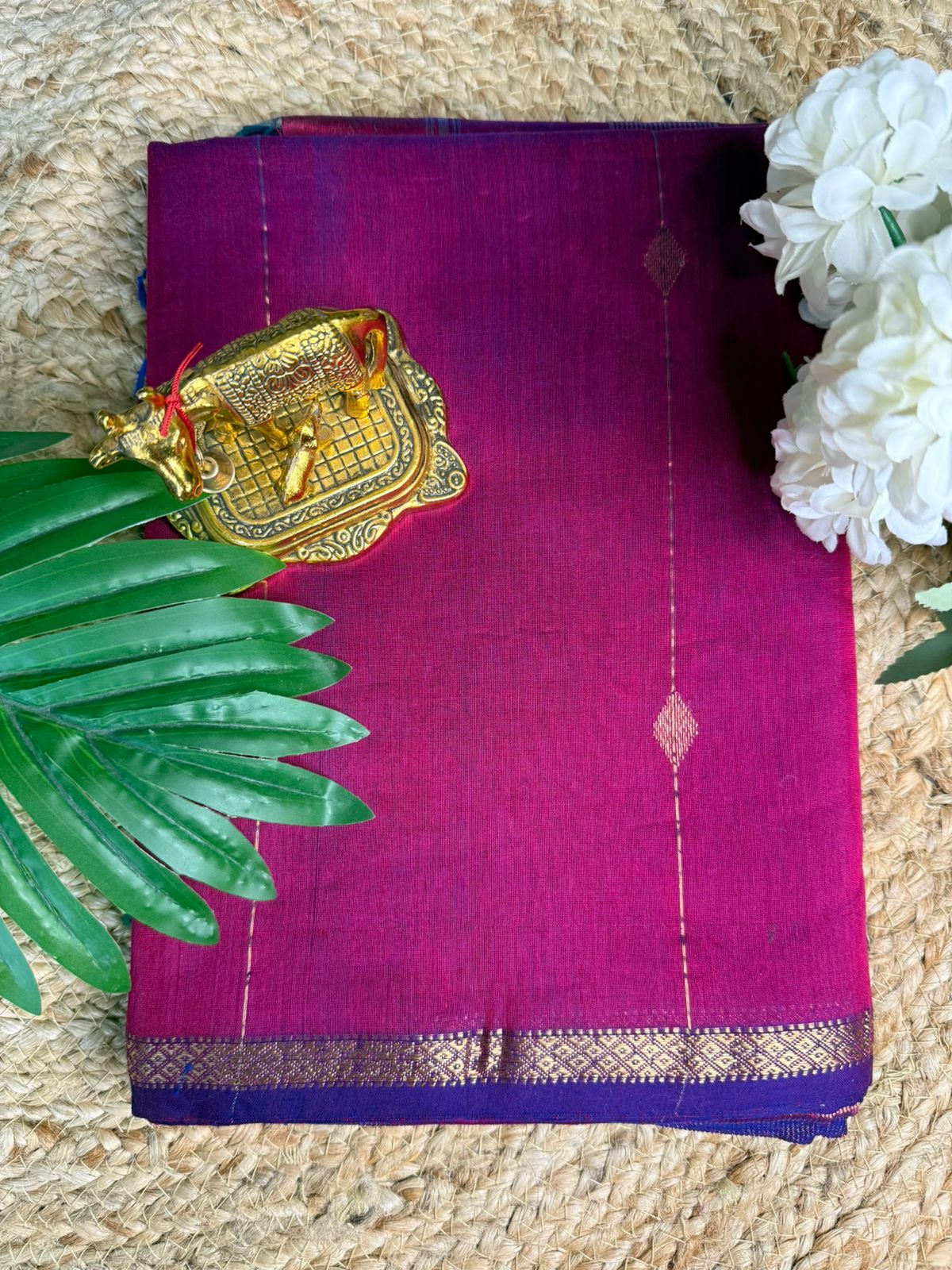 Rani Pink Dual Tone Maheshwari Silk-Cotton Saree