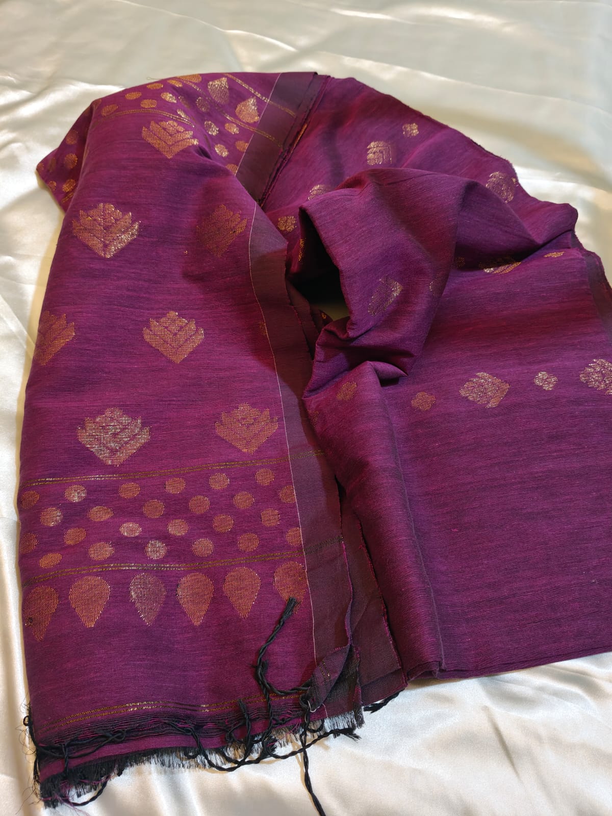 Wine Organic Linen Saree Gold Antique Zari Buttas