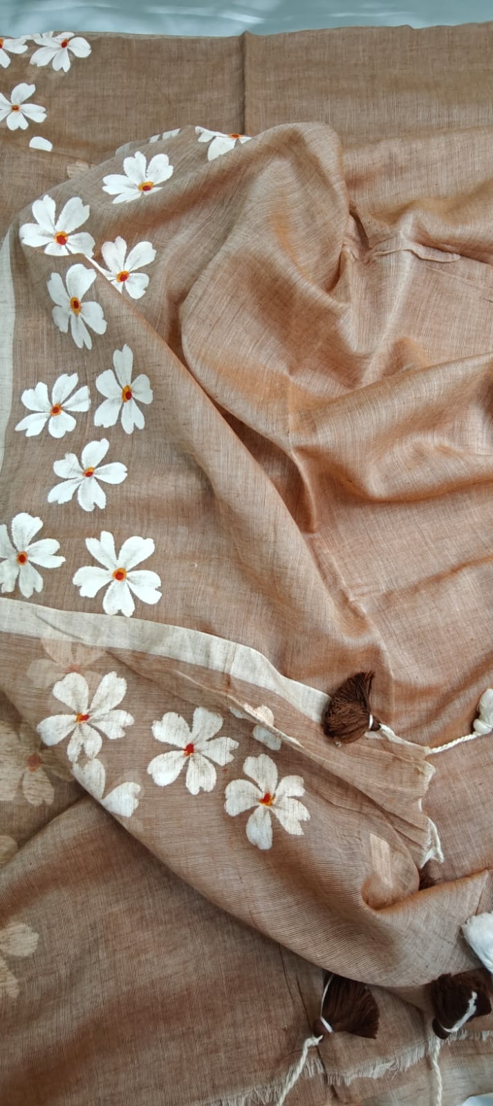Mocha Brown Mul Cotton Saree with Hand-Painted White Florals