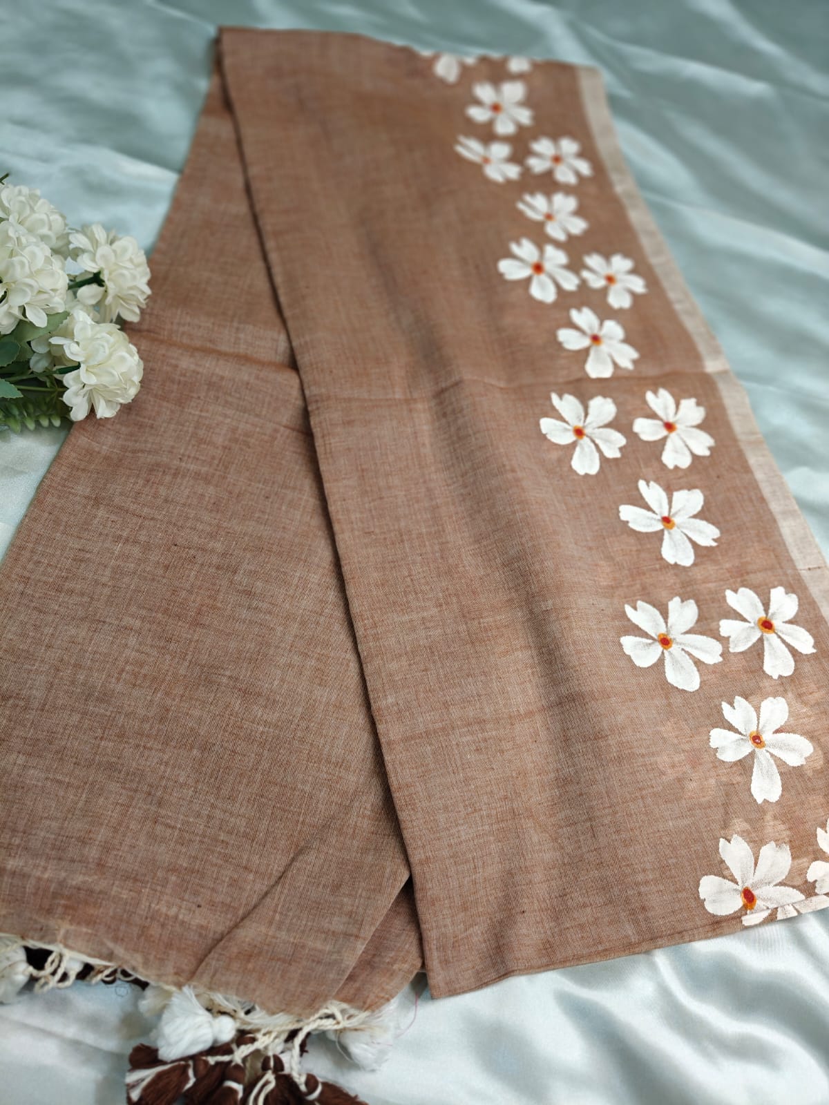 Mocha Brown Mul Cotton Saree with Hand-Painted White Florals