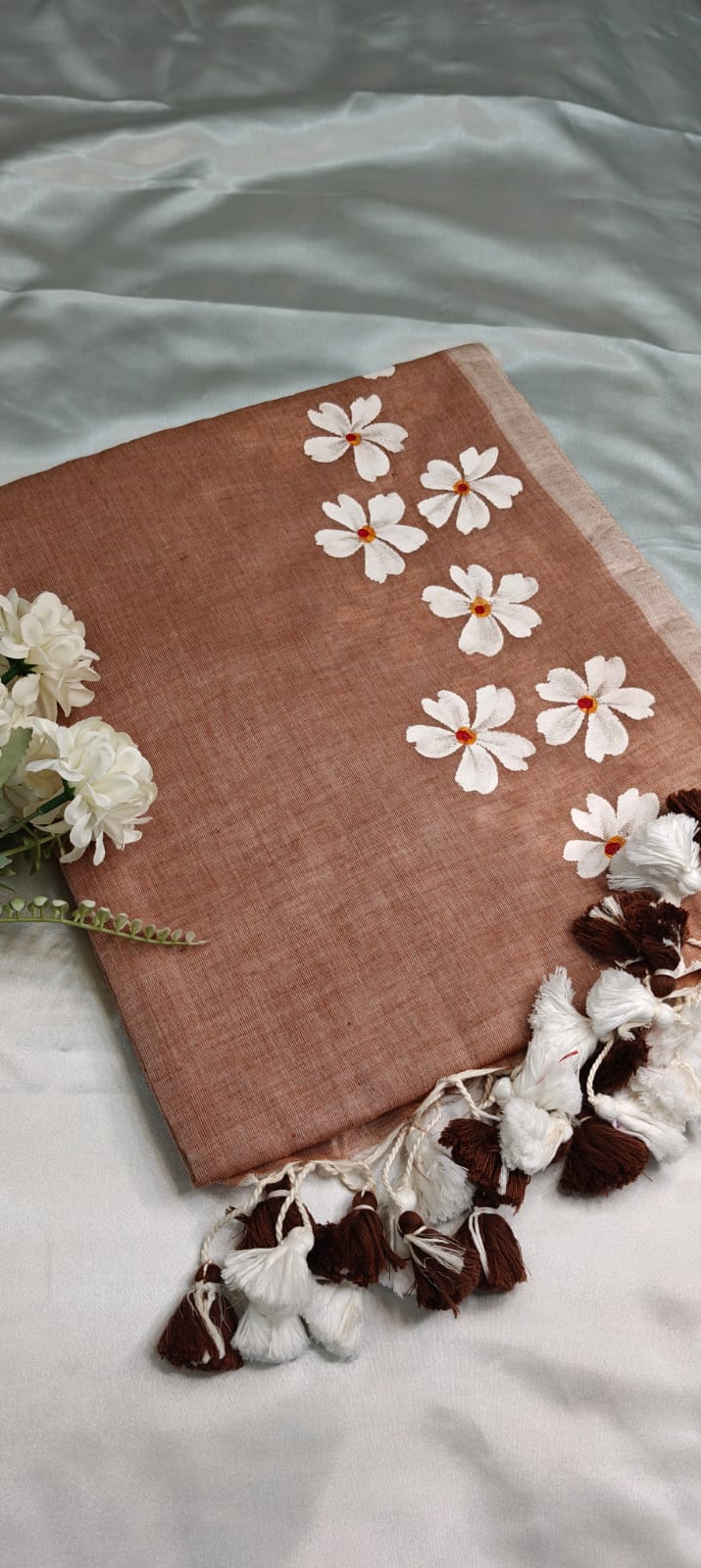 Mocha Brown Mul Cotton Saree with Hand-Painted White Florals