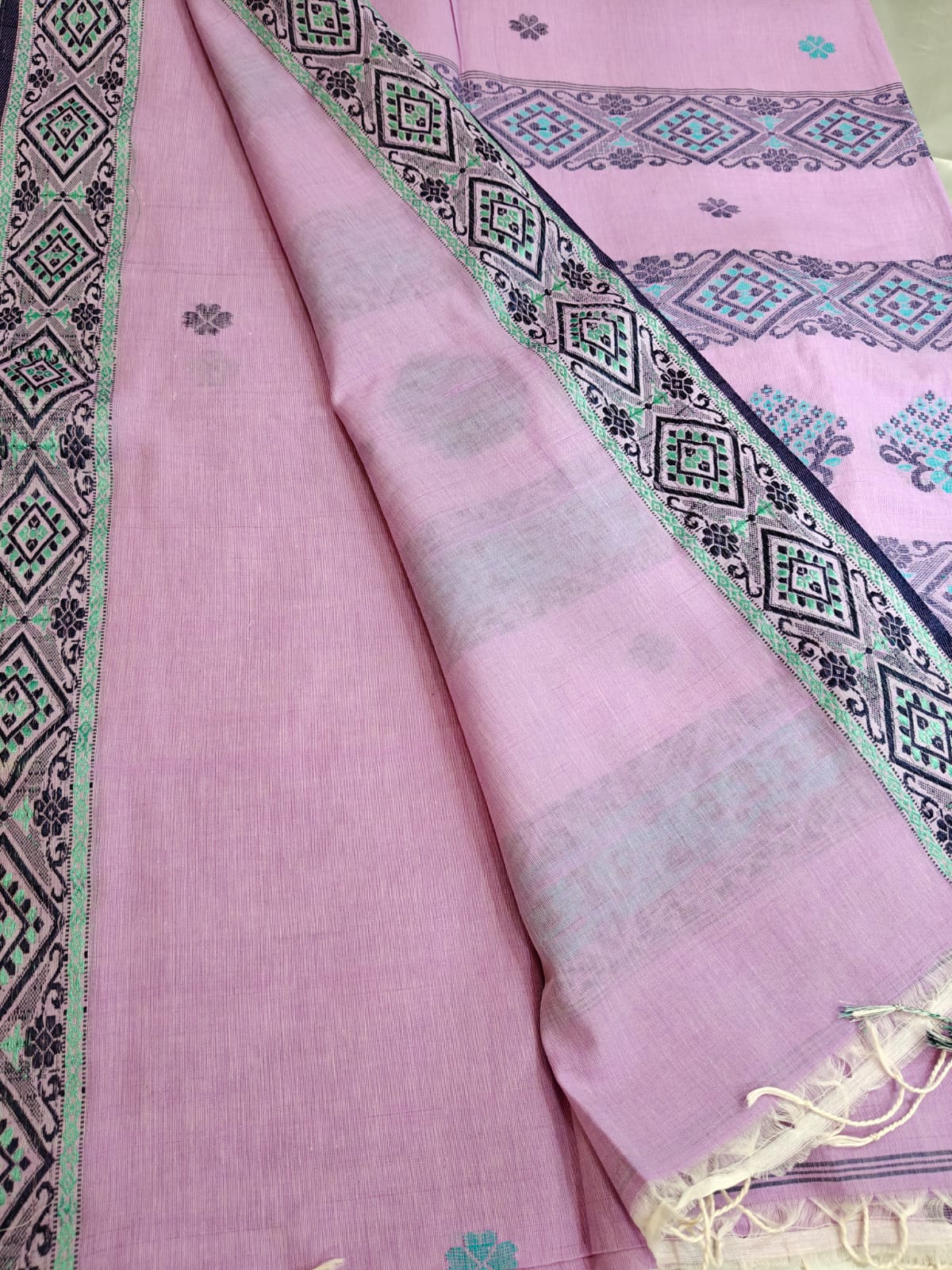 Lilac Handloom Cotton Saree with Traditional Border