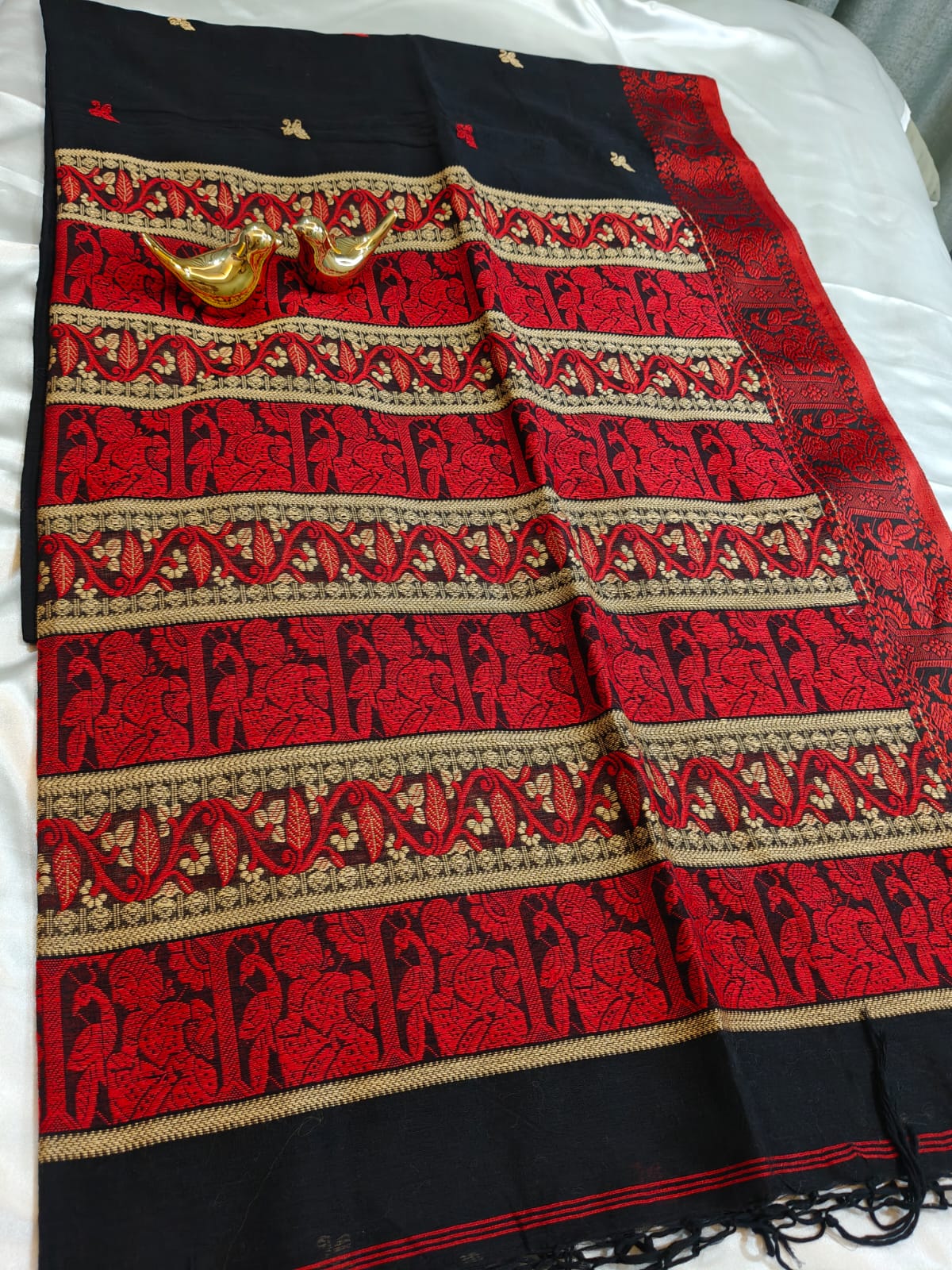 Black and Red Border Cotton Baluchari Saree