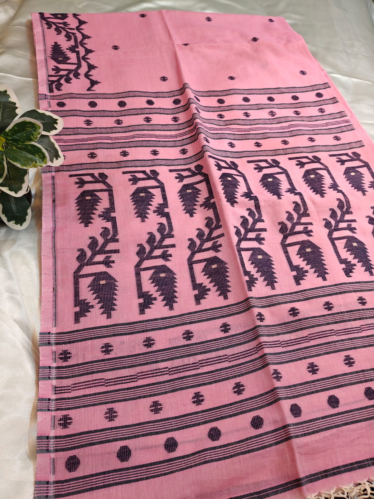 Pink Mul Cotton Jamdani Saree