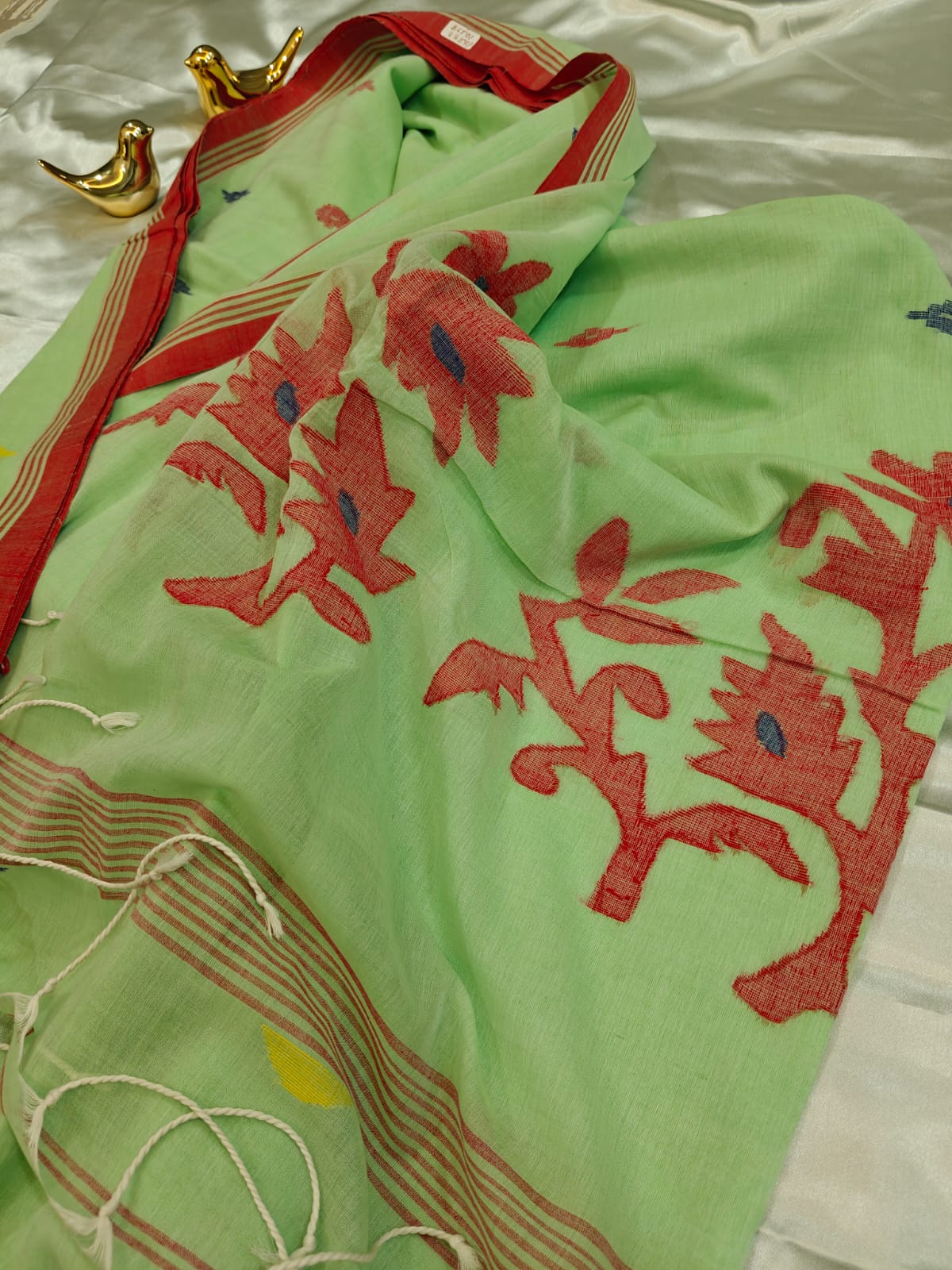 Pista Green Intricate Handwoven Jamdani Saree