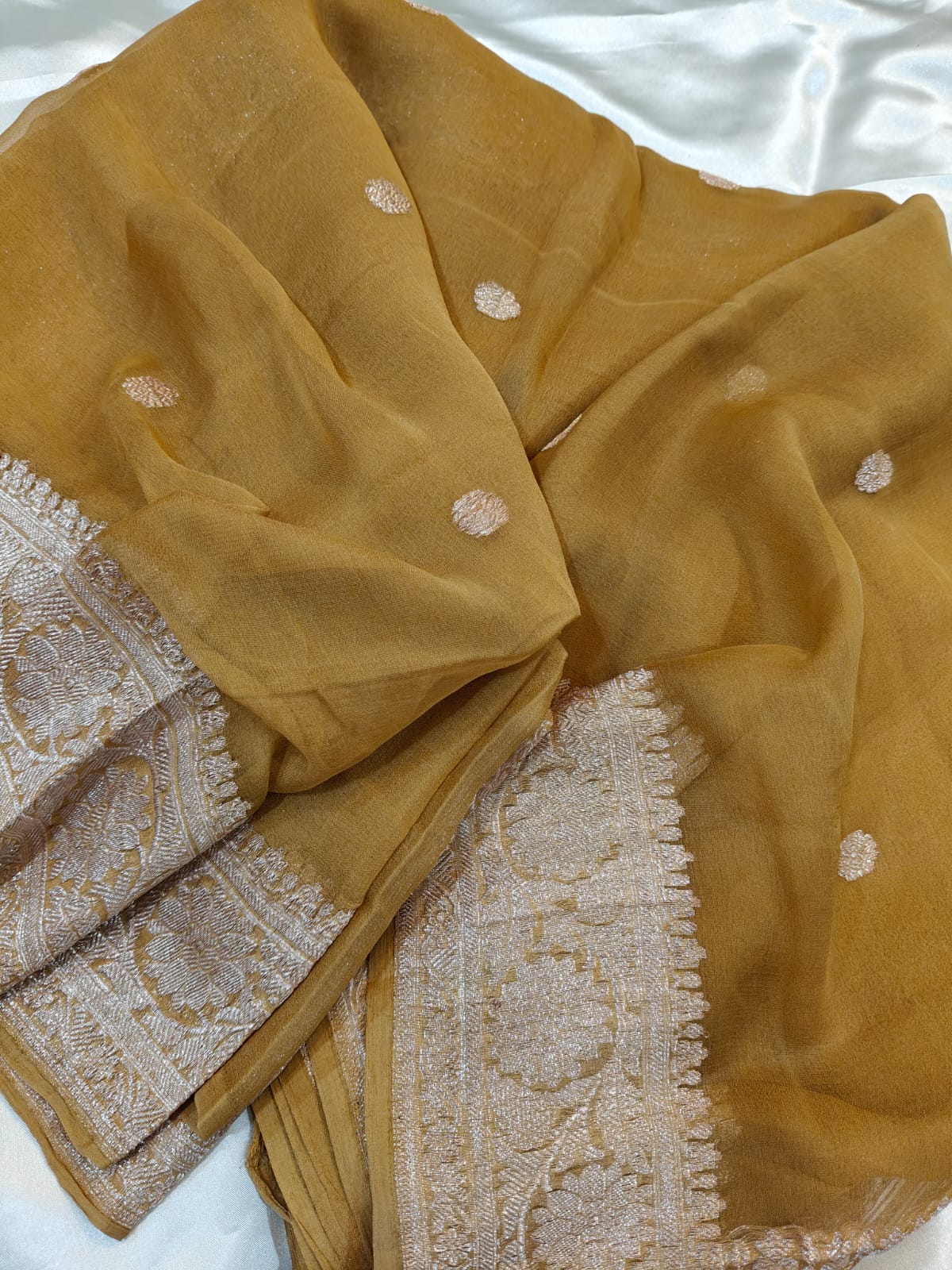 Pure Khaddi Chiffon Georgette Banarasi