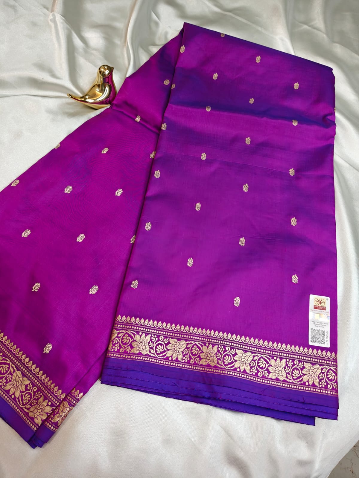 Magenta Pure Katan Banarasi Saree