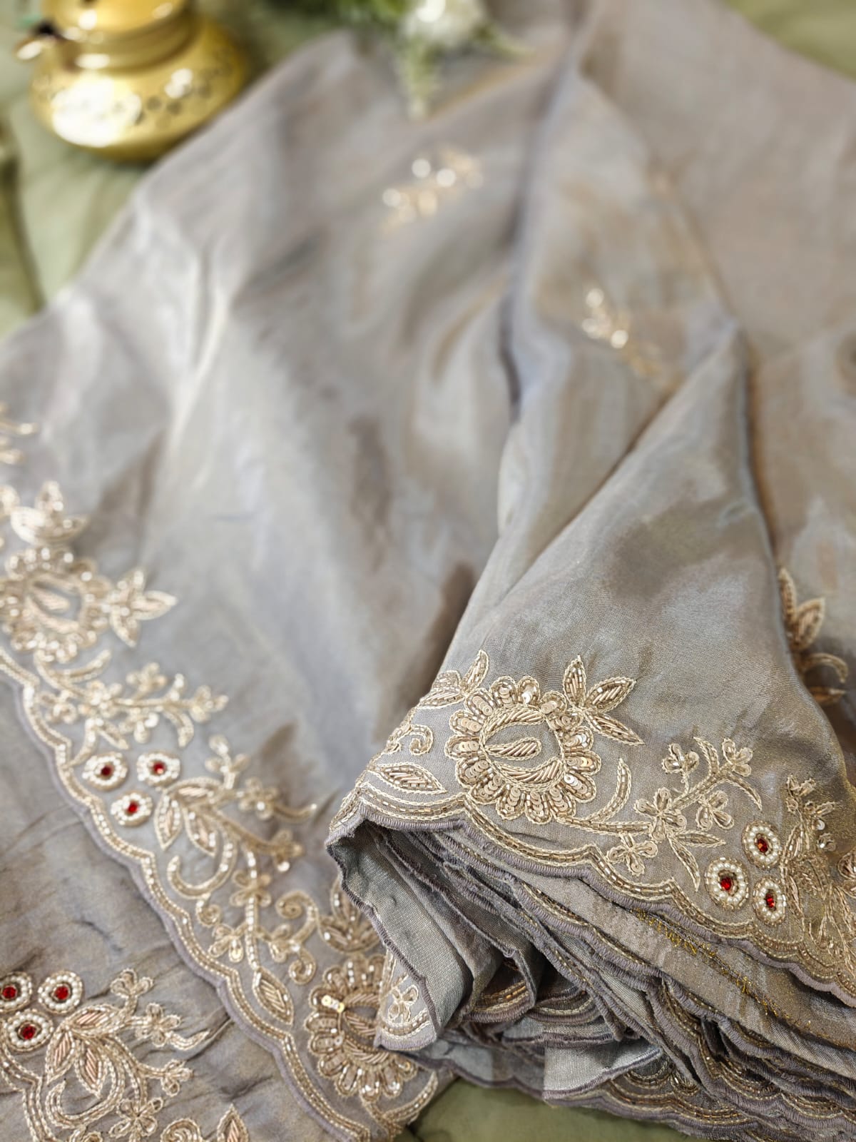 Grey Whisper – Intricate Tissue Handwork Saree