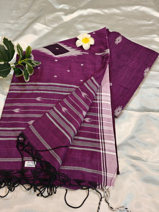 Magenta Handwoven Jamdani Saree